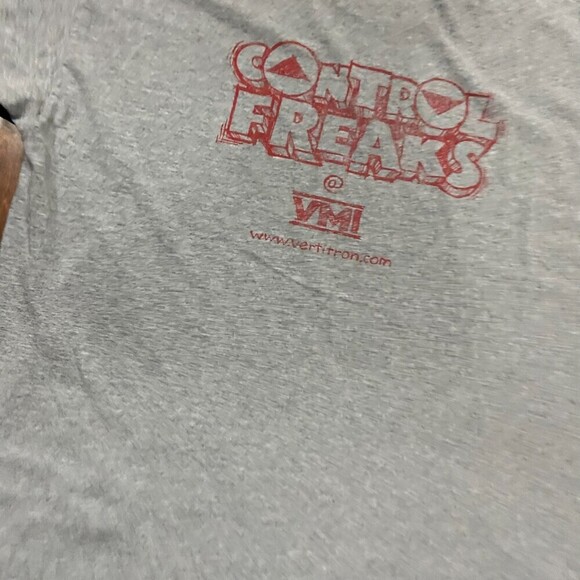 Gildan Vintage Y2K Control Freaks VMI Grey Red Cotton T-Shirt Men's Size XL - Picture 4 of 9